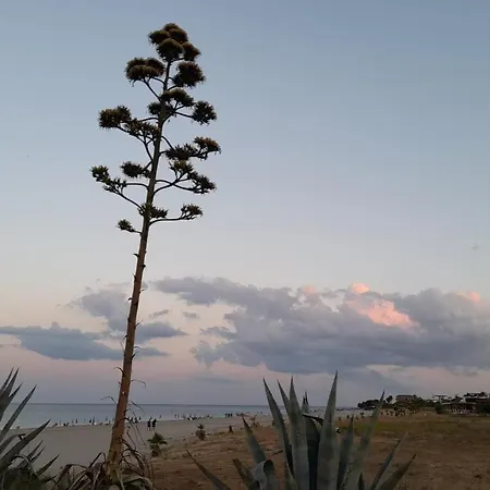Zephyros - Vivere Il Mare E La Storia Del Borgo *