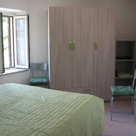 Apartment Zephyros - Vivere Il Mare E La Storia Del Borgo